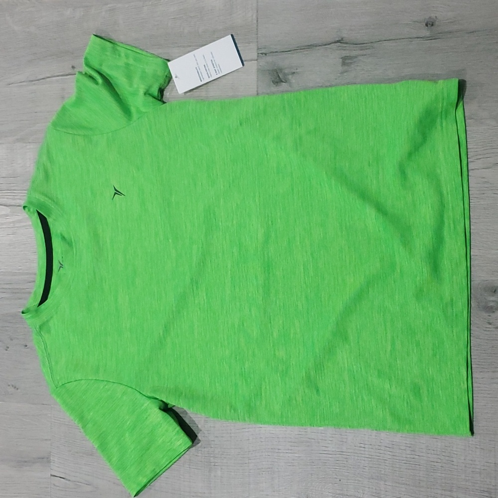 Old Navy Green T-shirt size 10 12 NWT